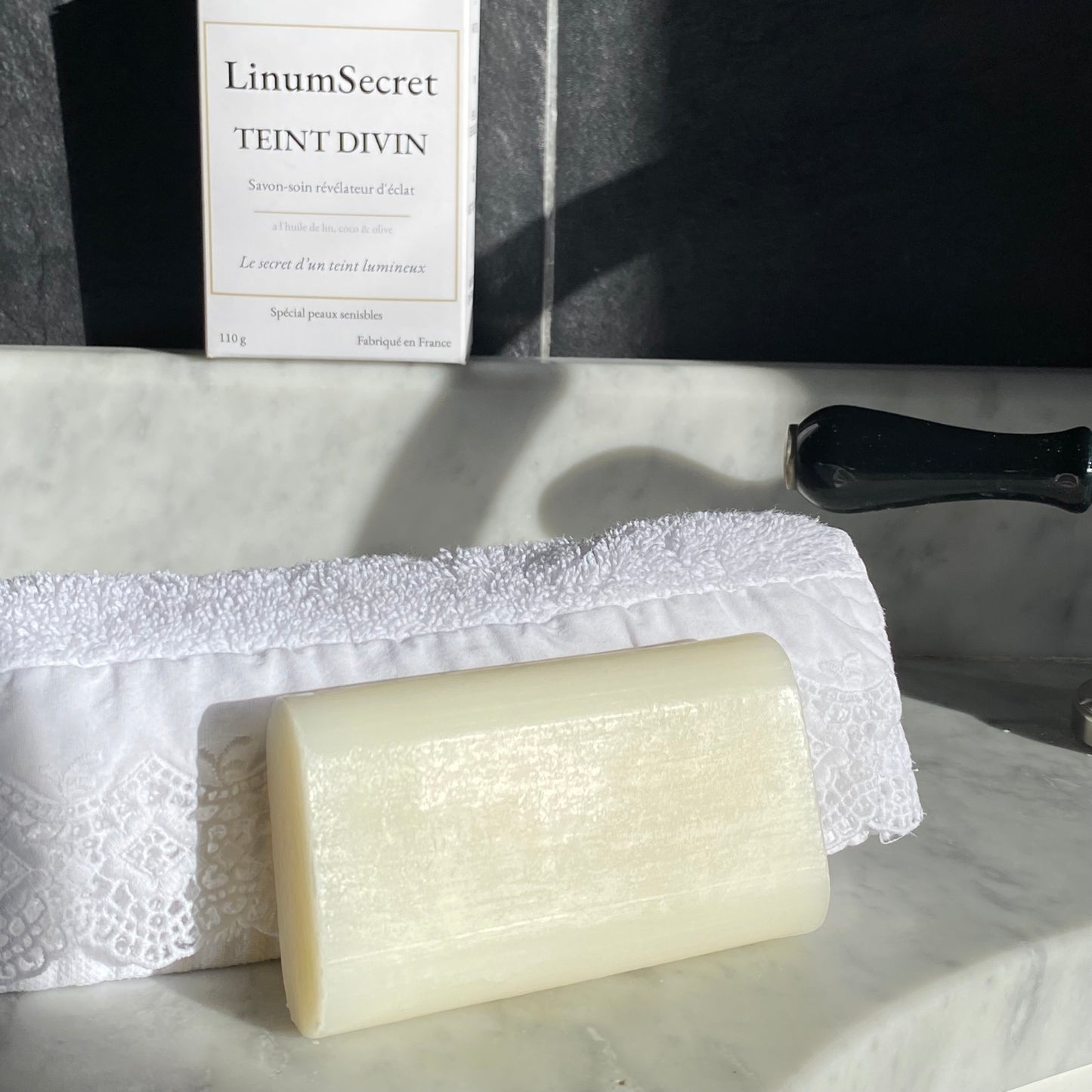 Teint Divin – Savon soin naturel à l’huile de lin | Peaux sensibles & normales